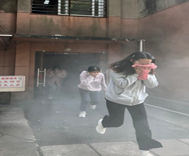 b9c5b2b40623496b8befd70a208f99c7.png